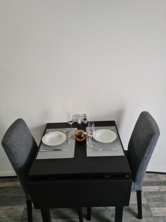 Un Appartement Qui A Du Chien Épernay Buitenkant foto