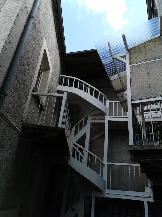 Un Appartement Qui A Du Chien Épernay Buitenkant foto
